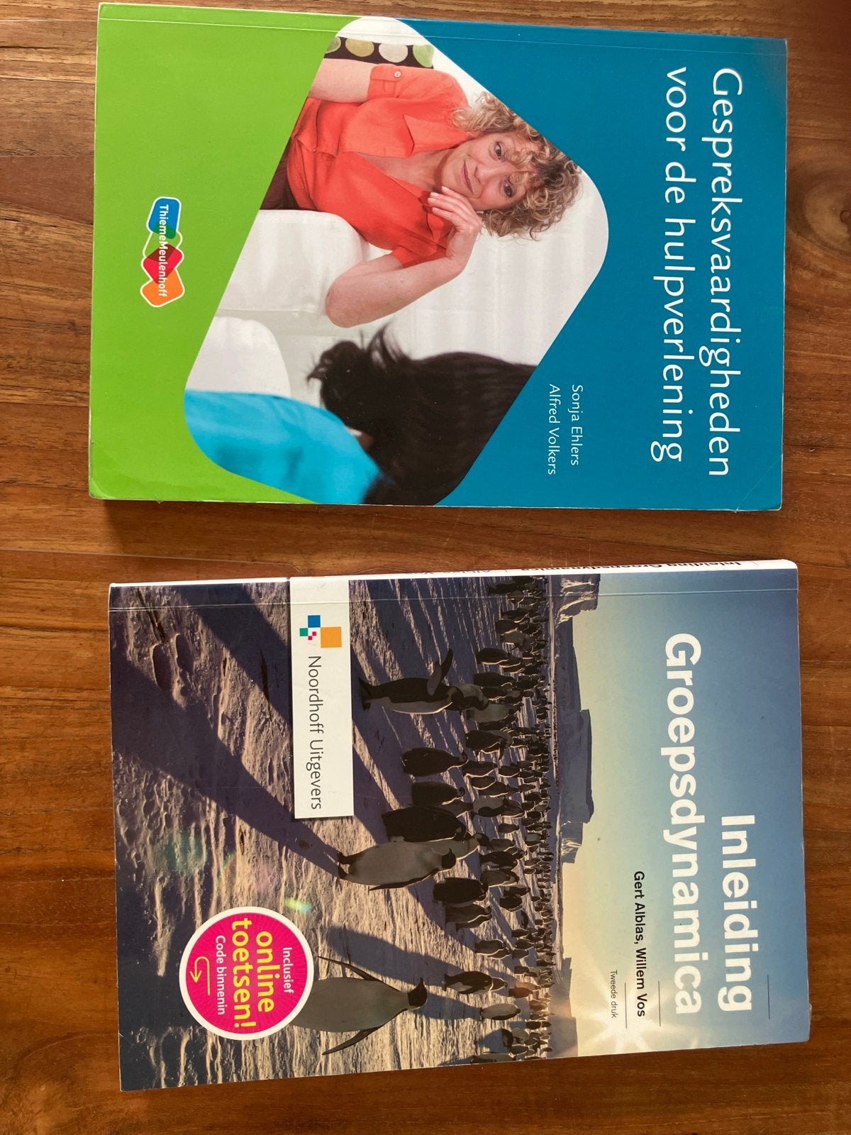 Boeken: Gespreksvaardigheden en Inleiding Groepsdynamica, Boeken, Studieboeken en Cursussen, Ophalen of Verzenden, Gamma, Gelezen