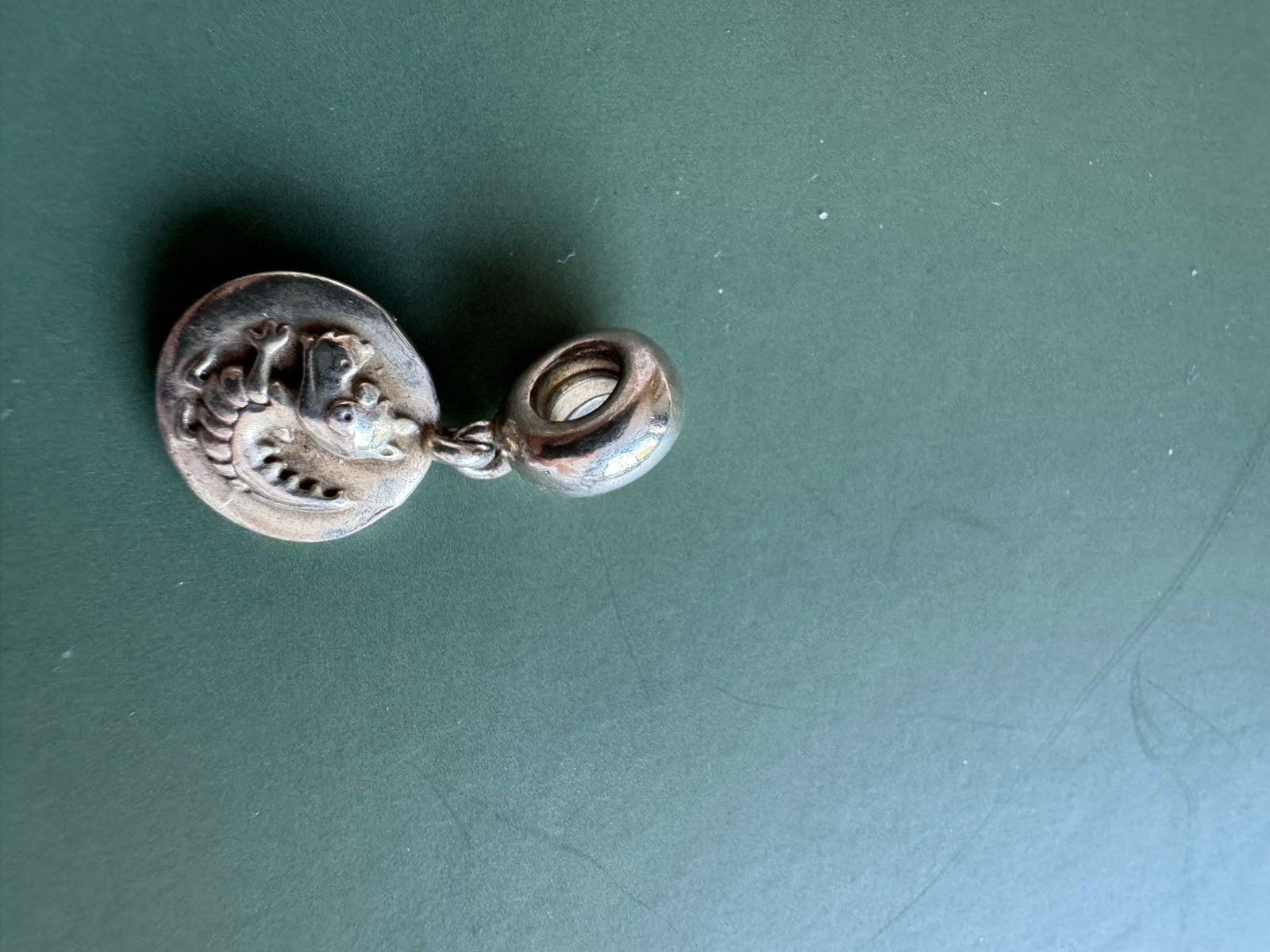 Pandora bedel met draak en ster, 925 ALE, Gebruikt, Pandora, Ophalen of Verzenden, 1 bedel