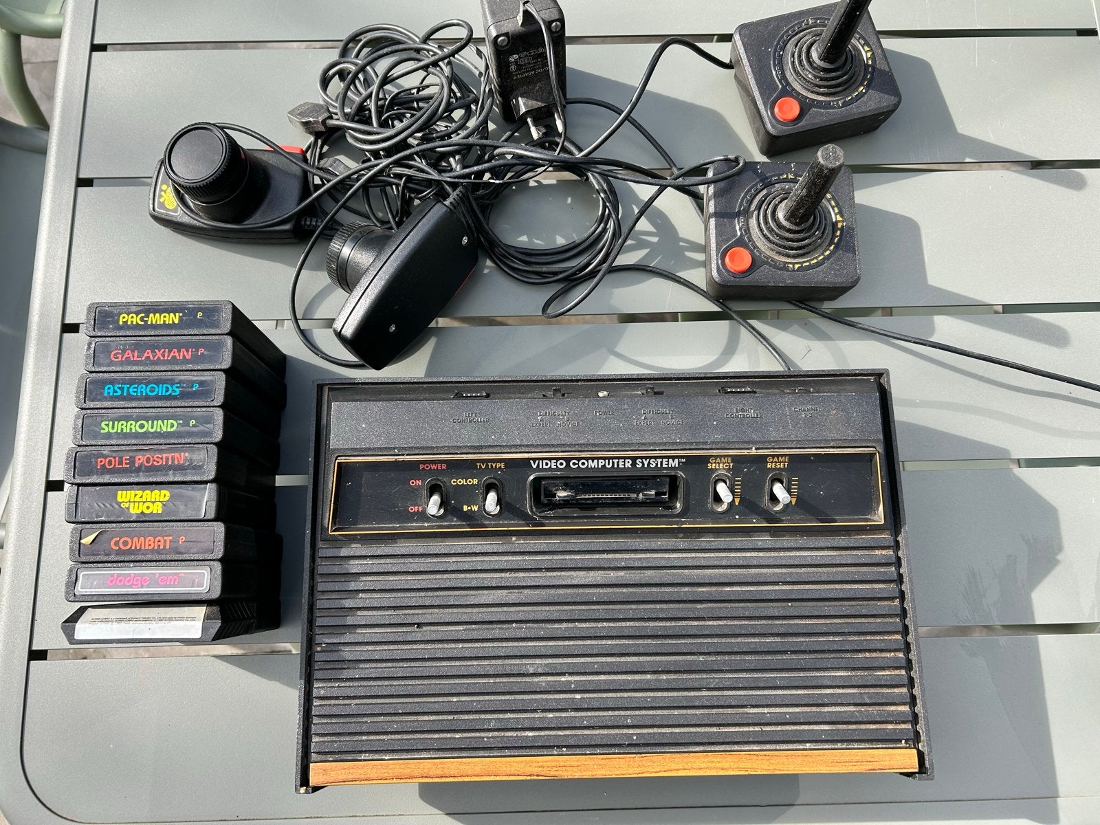 Atari 2600 CX-2600 AP met 2 controllers en 9 games, Spelcomputers en Games, Spelcomputers | Atari, Ophalen, Met 2 controllers