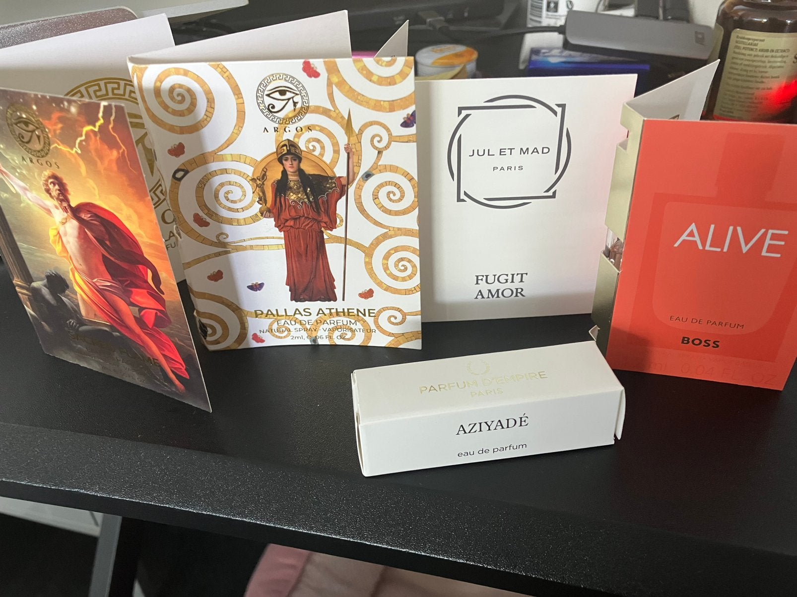 Div. (niche) parfum samples, o.a. Argos, Jul et Mad, Azidayé, Sieraden, Tassen en Uiterlijk, Uiterlijk | Cosmetica en Make-up