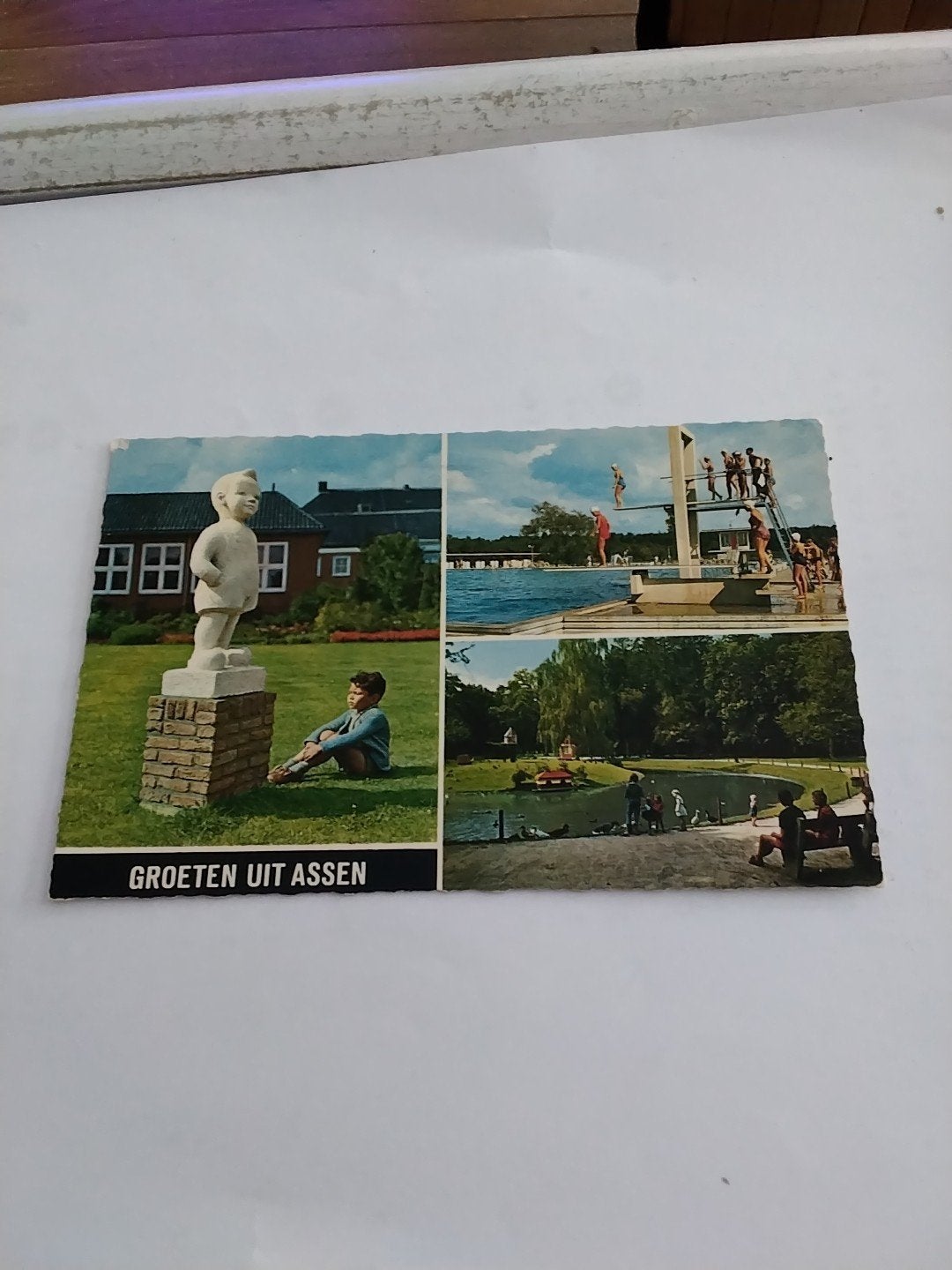 Oude Ansichtkaart Groeten uit Assen - Gelopen, Verzamelen, Ansichtkaarten | Nederland, Ophalen of Verzenden, 1960 tot 1980, Gelopen