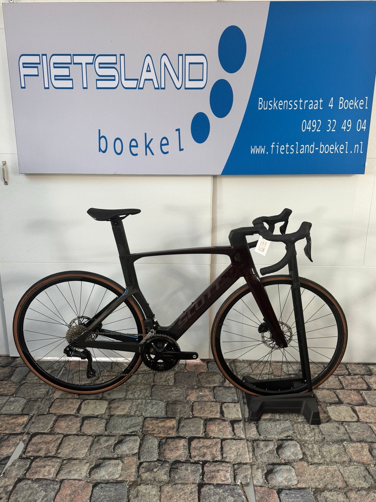 Scott Foil 30 2023 racefiets - Maat M54, 28 inch, Info@fietslandboekel.nl, Carbon, Buskensstraat