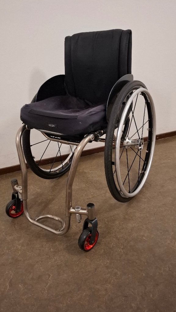Rgk rolstoel, Ophalen, Gebruikt, Handbewogen rolstoel