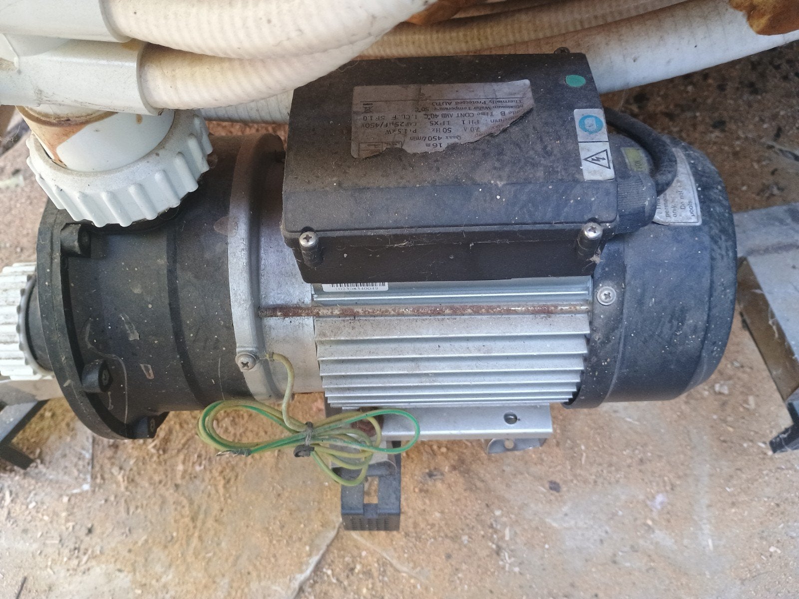 4 Jacuzzi motoren, waarvan 1 nieuw - allemaal werkend, Ophalen, Gebruikt