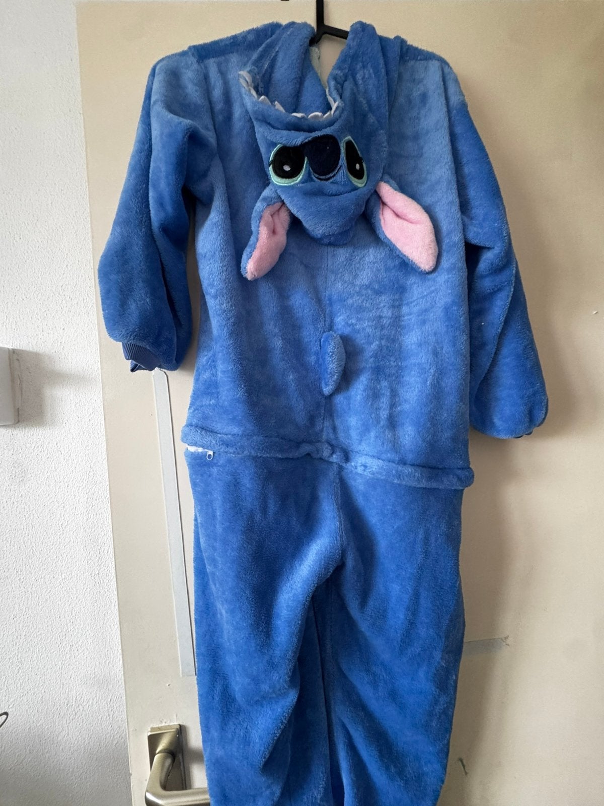 Stitch onesie met gezicht - Maat 8-10 jaar, Kinderen en Baby's, Carnavalskleding en Verkleedspullen, Ophalen of Verzenden, Gebruikt