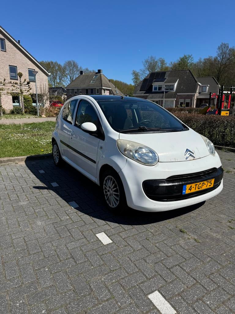Citroën C1 1.0 5-DRS 2008 Wit - 139.388 km - Elektr ramen, Auto's, Voorwielaandrijving, 4 stoelen, C1, Handgeschakeld