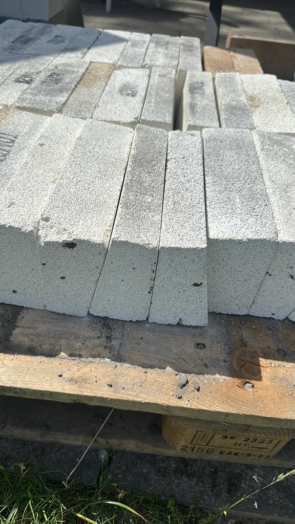 40 vuurvaste stenen voor pizza oven, Ophalen of Verzenden, Zo goed als nieuw, Bakstenen