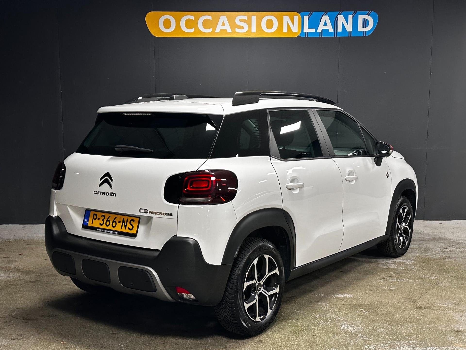 Citroen C3 Aircross 1.2 PureTech S&S C-Series|CRUISE|CARPLAY, Auto's, Gebruikt, 1199 cc, Automatische klimaatregeling, Wit
