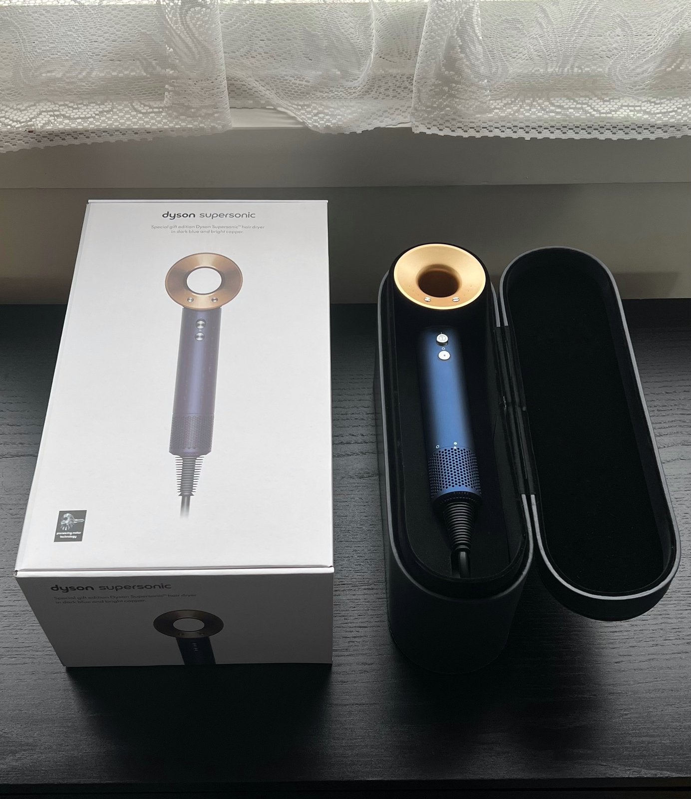 Nieuwe Dyson Supersonic Prussian Blue/Copper gift edition!, Sieraden, Tassen en Uiterlijk, Uiterlijk | Haarverzorging, Ophalen of Verzenden