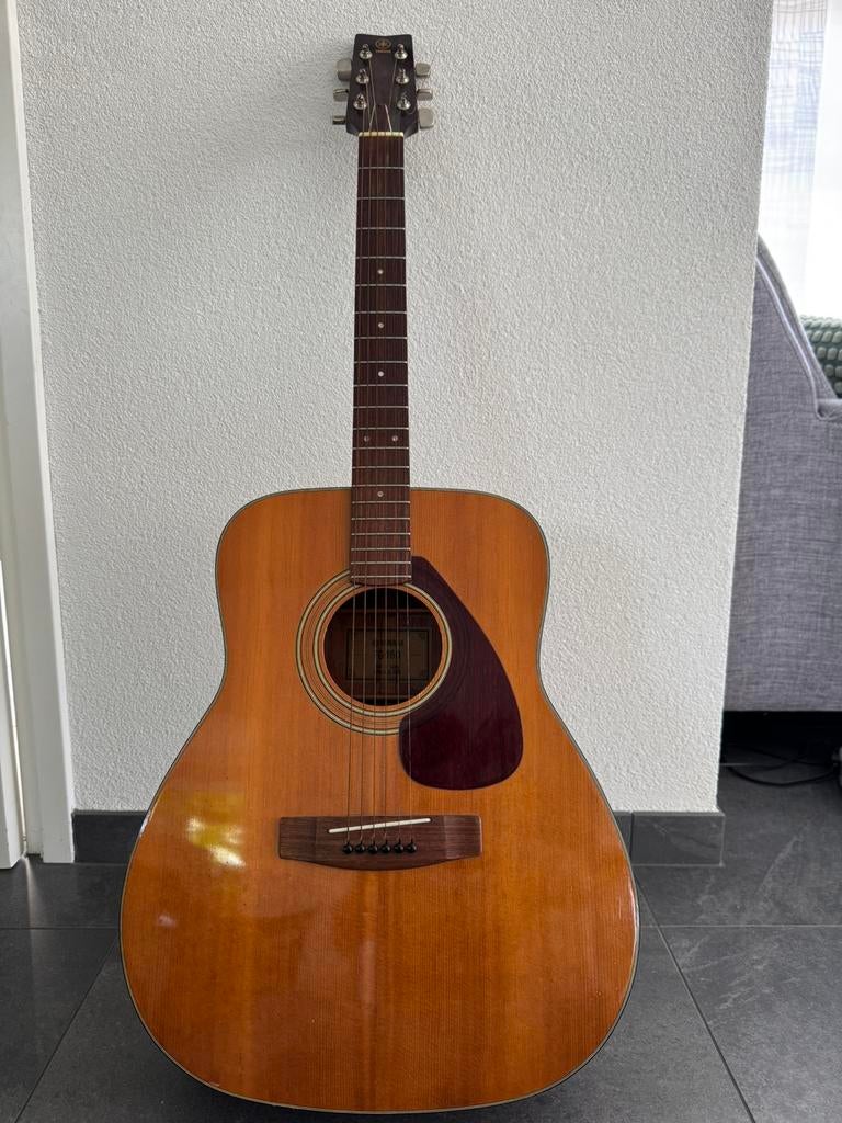 Yamaha country gitaar, Muziek en Instrumenten, Snaarinstrumenten | Gitaren | Akoestisch, Ophalen, Gebruikt, Western- of Steelstringgitaar