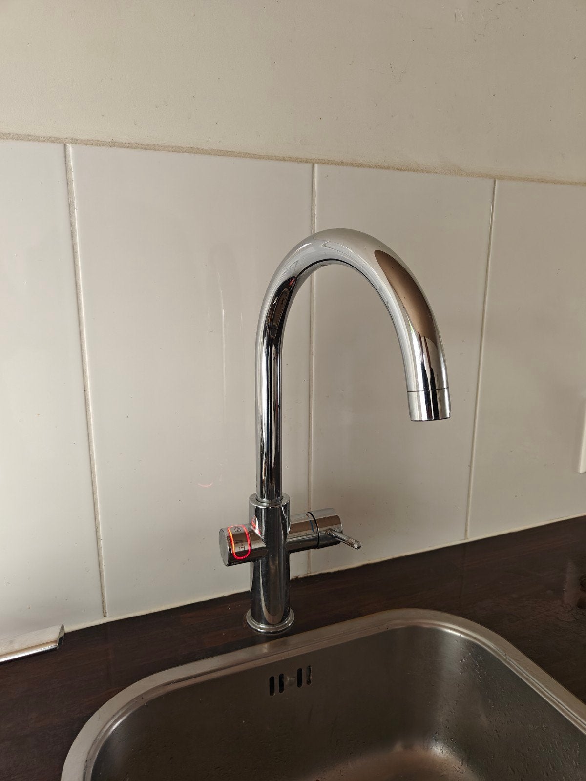 Grohe Red kokendwaterkraan, Ophalen