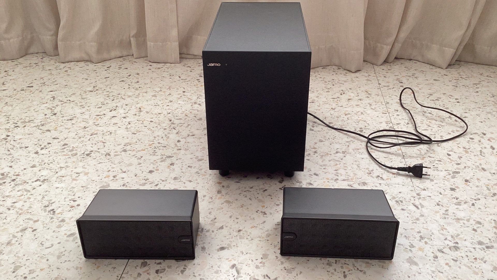 Jamo 2.1 speakerset
