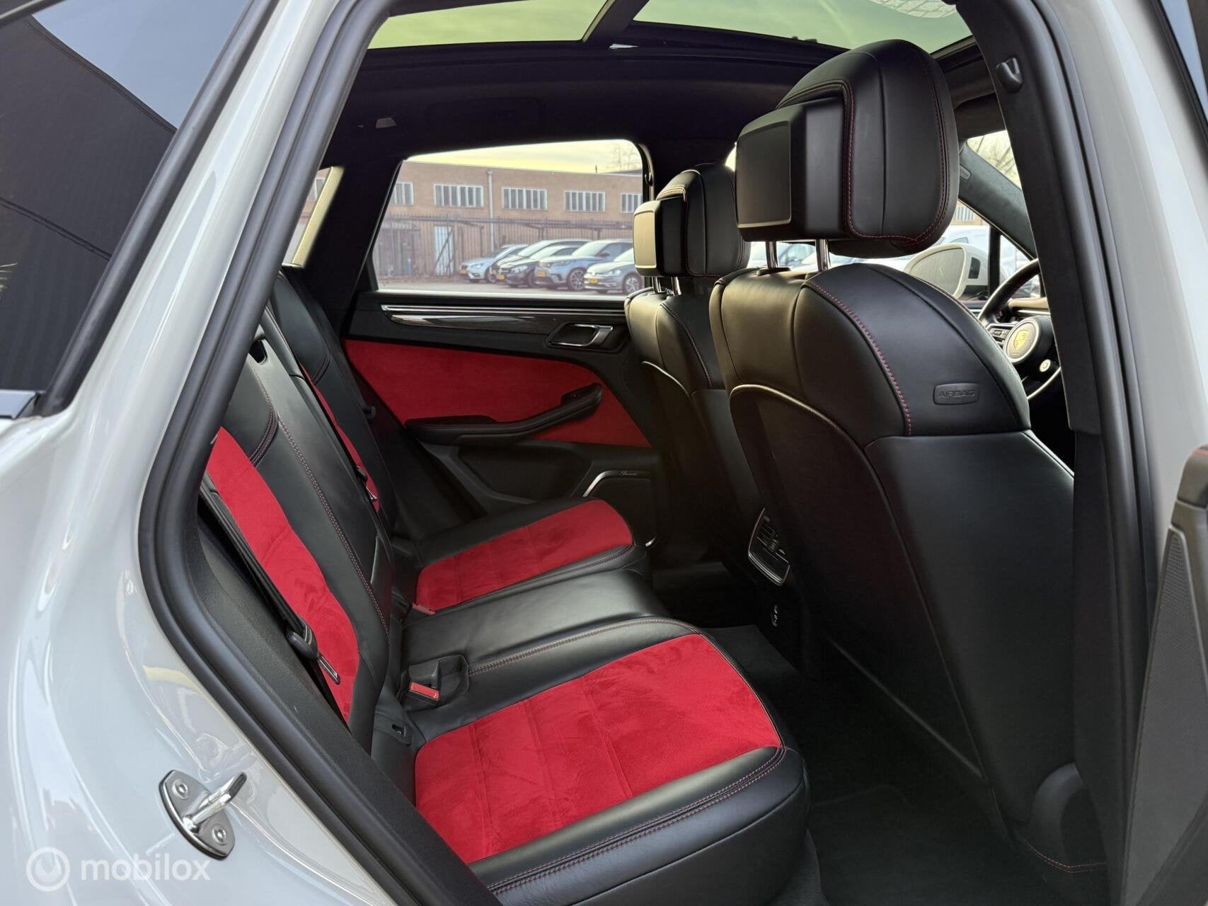 Foto 5 van Porsche Macan 2.9 GTS | Sport Chrono | Pano | Luchtvering
