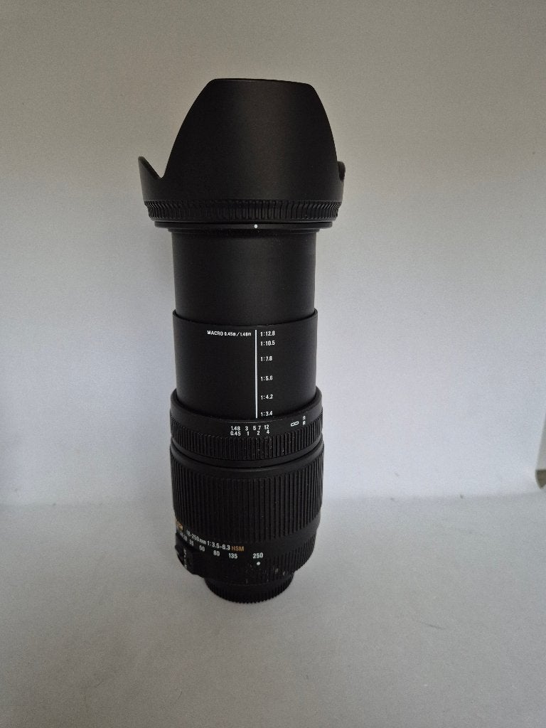 Sigma OS 18-250 met enorm bereik in NIEUWSTAAT voor NIKON, Audio, Tv en Foto, Sigma, 250 mm, Zo goed als nieuw, Nikon F-mount