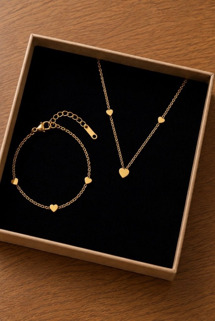 Hartjes sieraden set (Stainless steel), Sieraden, Tassen en Uiterlijk, Antieke sieraden, Ophalen of Verzenden, Goud, Overige typen