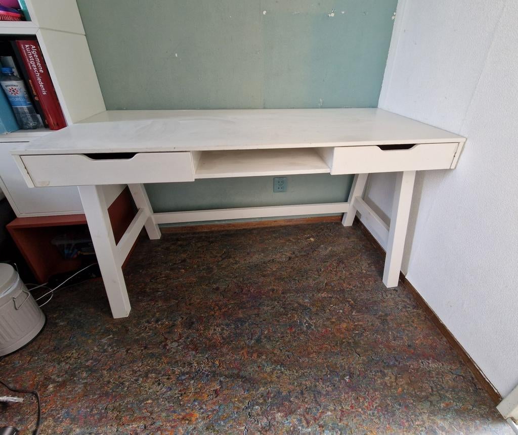 WOOOD Nikki Bureau - 140x62x75cm, Ophalen, Gebruikt, 62 cm, Schoolbureau