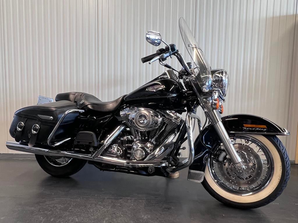 Harley-Davidson FLHRC ROAD KING CLASSIC (bj 2007), Motoren, Motoren | Harley-Davidson, Chopper, Bedrijf, 1584 cc