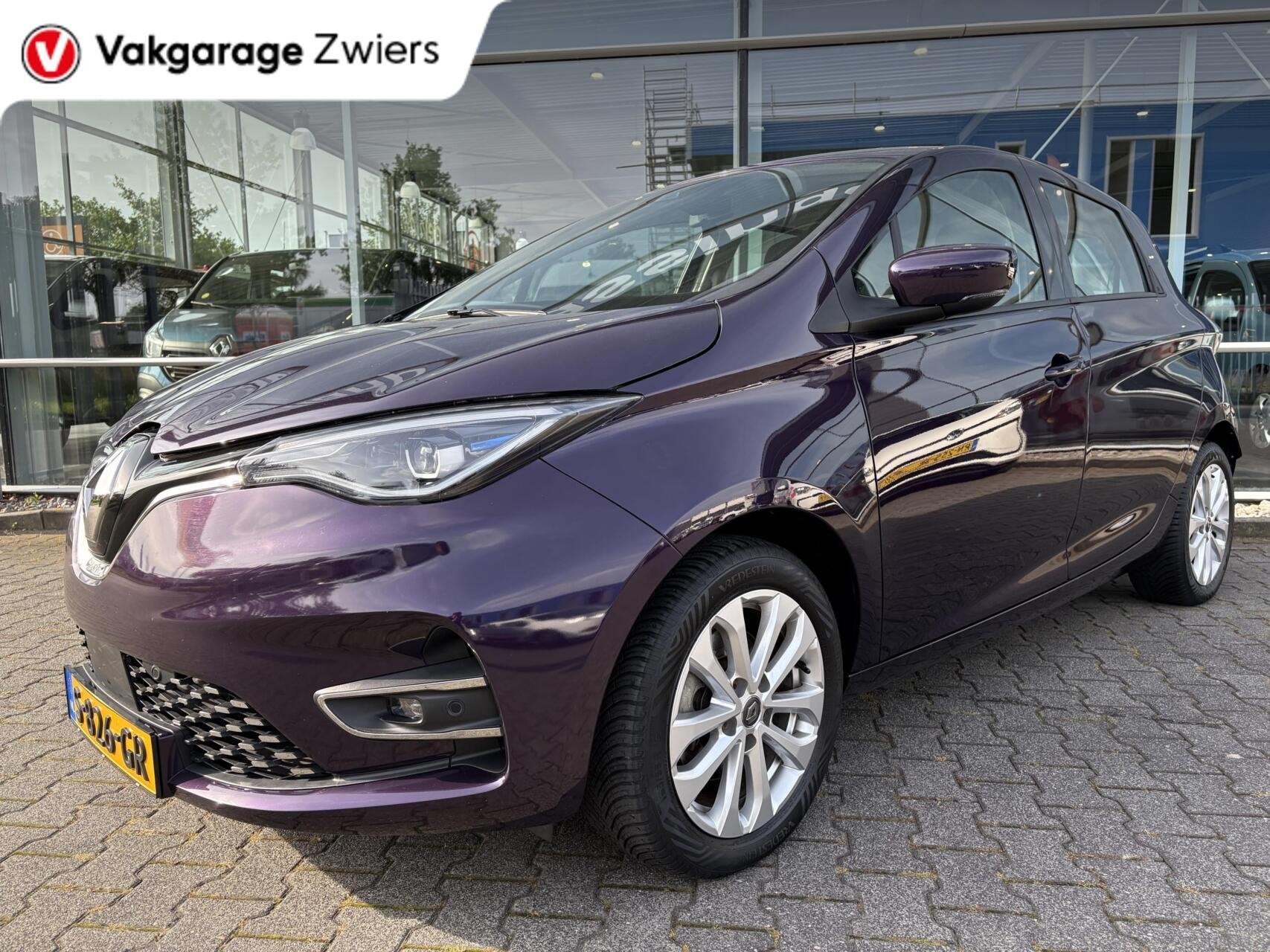 Renault Zoe R110 Life 3-Fase 52 kWh|Koopaccu|SOH 92% Apple C, 395 km, Overige kleuren, 3 min, ZOE