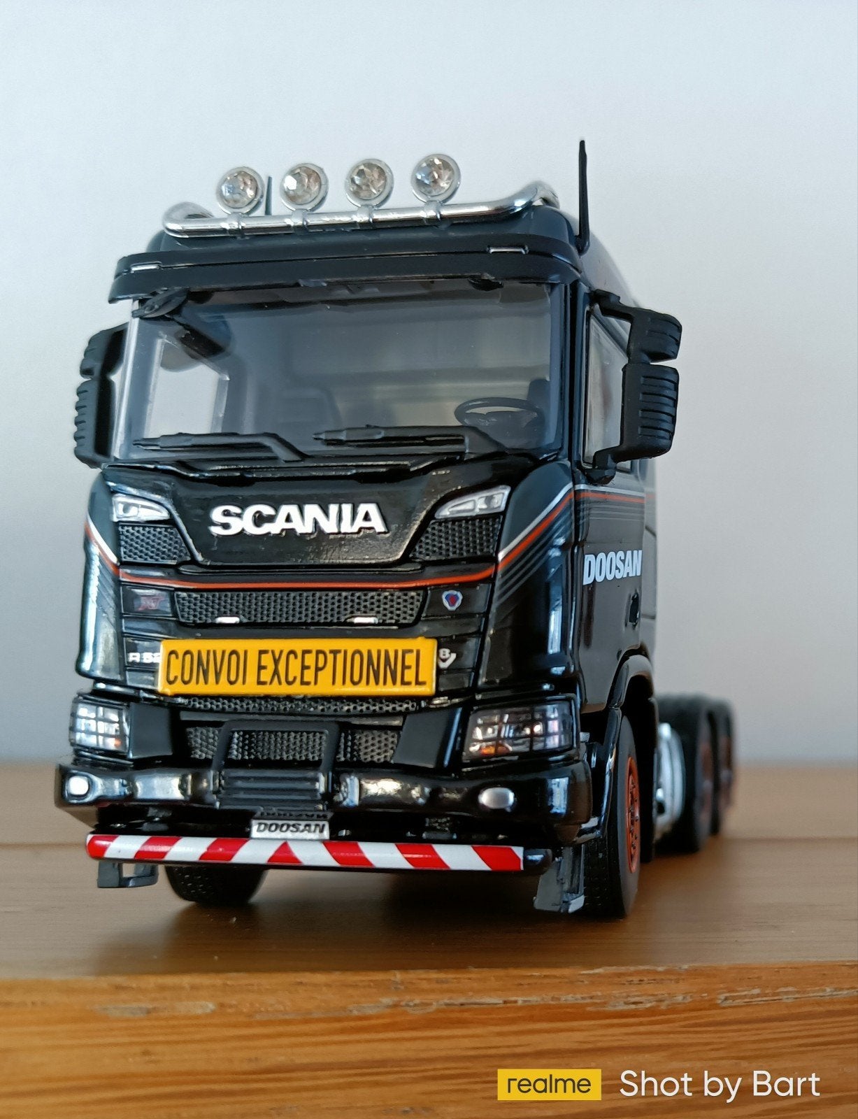SCANIA NEXT GEN DOOSAN DIEPLADER IMC, Hobby en Vrije tijd, Ophalen of Verzenden, Nieuw, Bus of Vrachtwagen, Overige merken