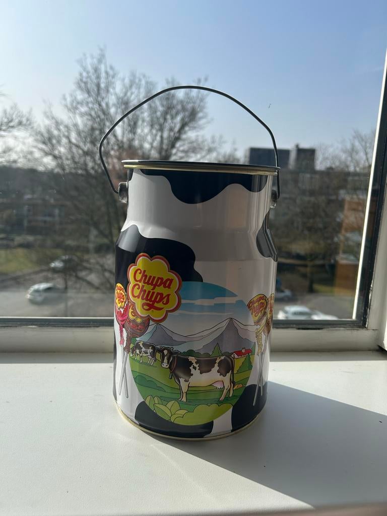 Chupa Chups Melkblik - Koeienprint Snoepblik, Verzamelen, Blikken, Ophalen of Verzenden, Gebruikt, Overige, Overige merken