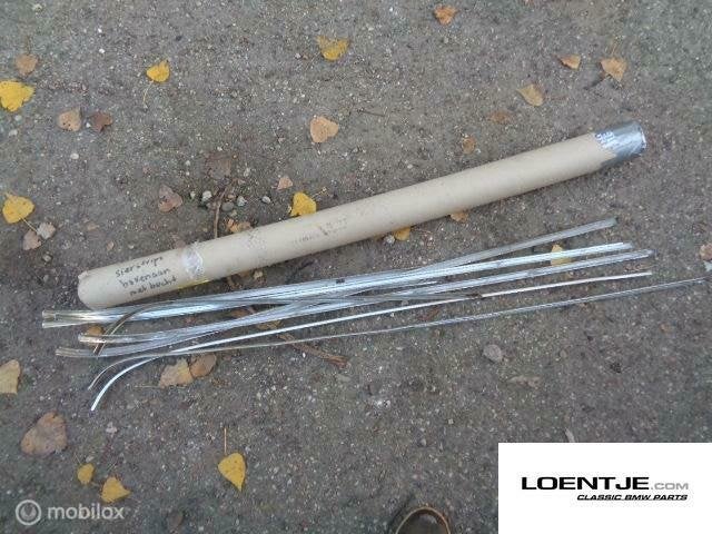 diverse strips sierstrips BMW 02 1502 1602 1802 2002 tii et, Auto-onderdelen, Gebruikt, Ophalen of Verzenden, BMW