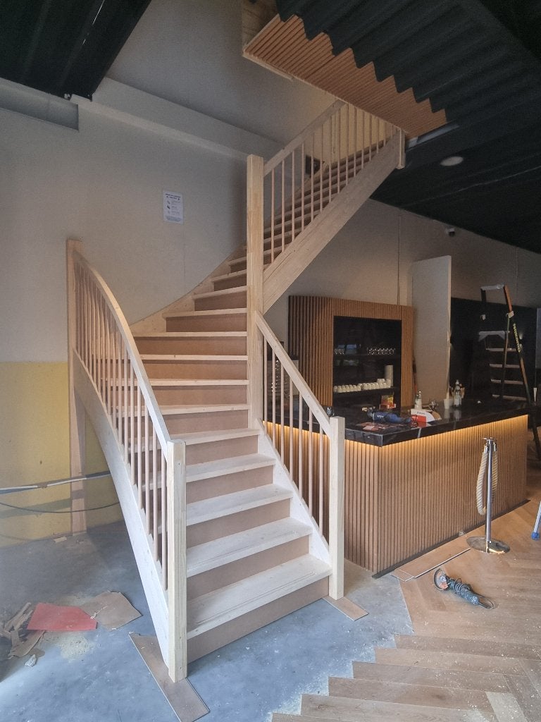 Spotgoedkoop trappen op maat gemaakt!!!!, Ophalen, Nieuw, Trap, 2 tot 4 meter