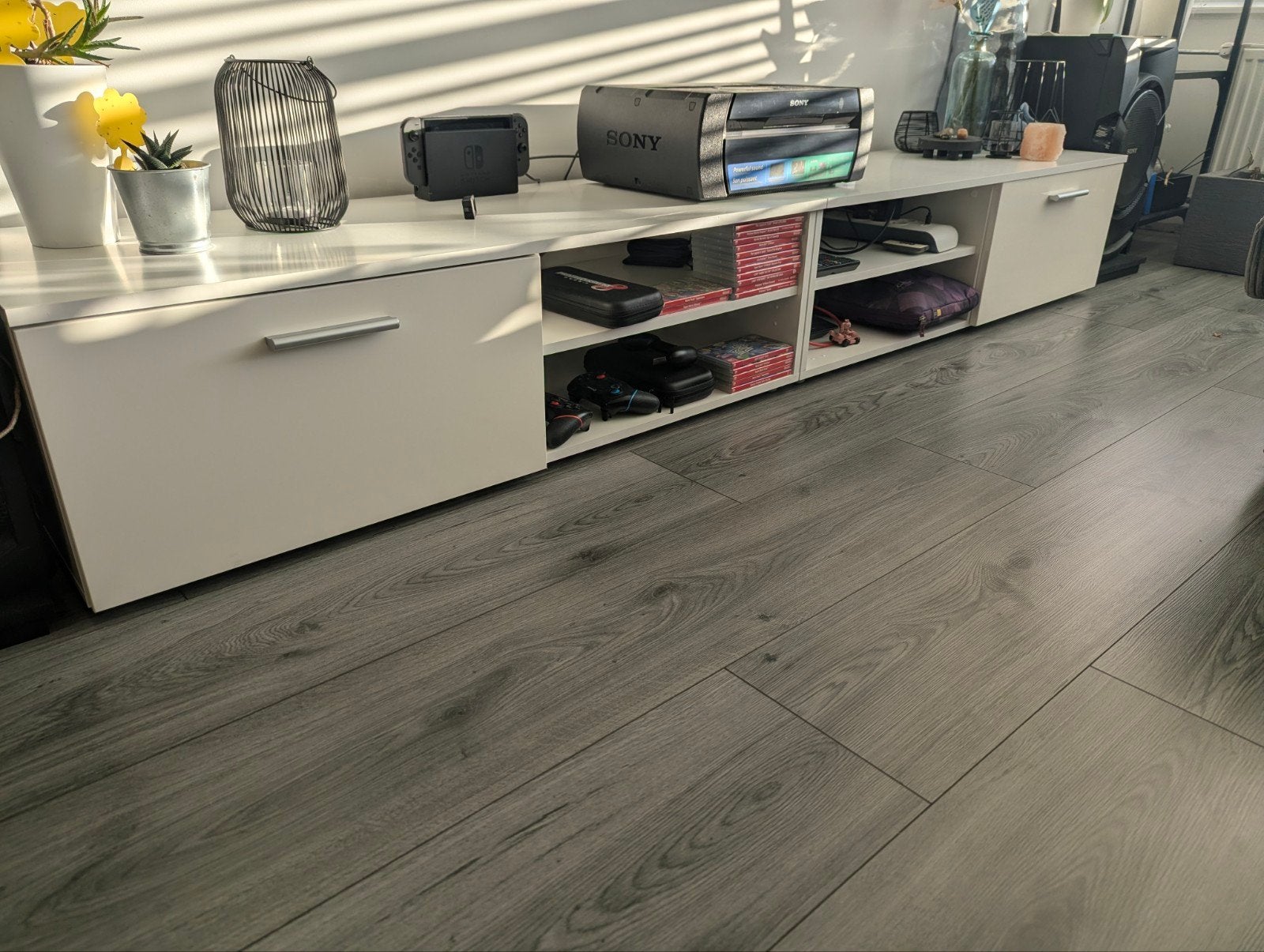 TV meubel wit 240cm (Meubella), Ophalen, Zo goed als nieuw, 200 cm of meer, Minder dan 100 cm