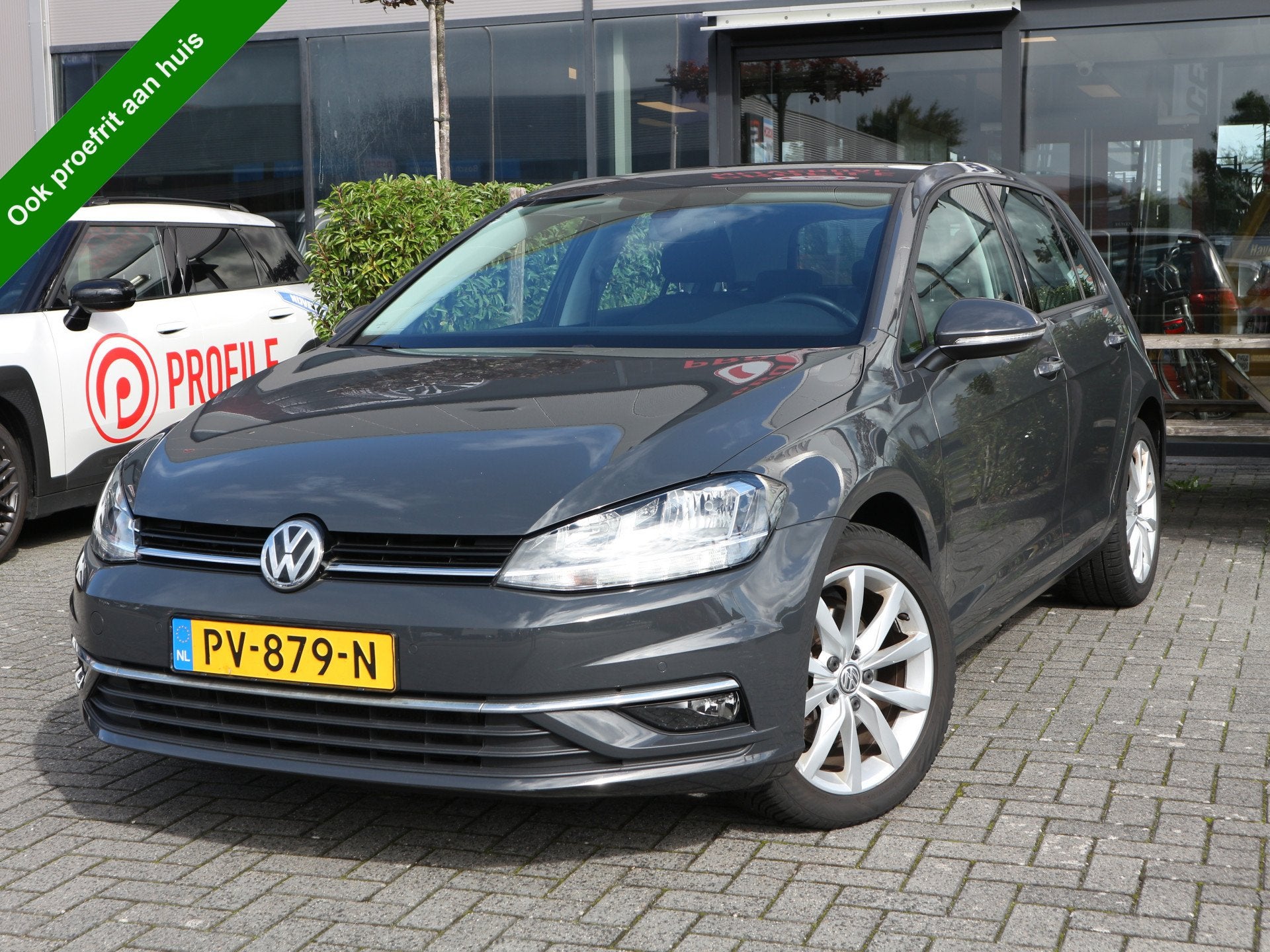 Volkswagen Golf 2.0 TDI Highline 150 PK VOL OPTIES NL AUTO, Auto's, Voorwielaandrijving, Dealer onderhouden, Gebruikt, 4 cilinders