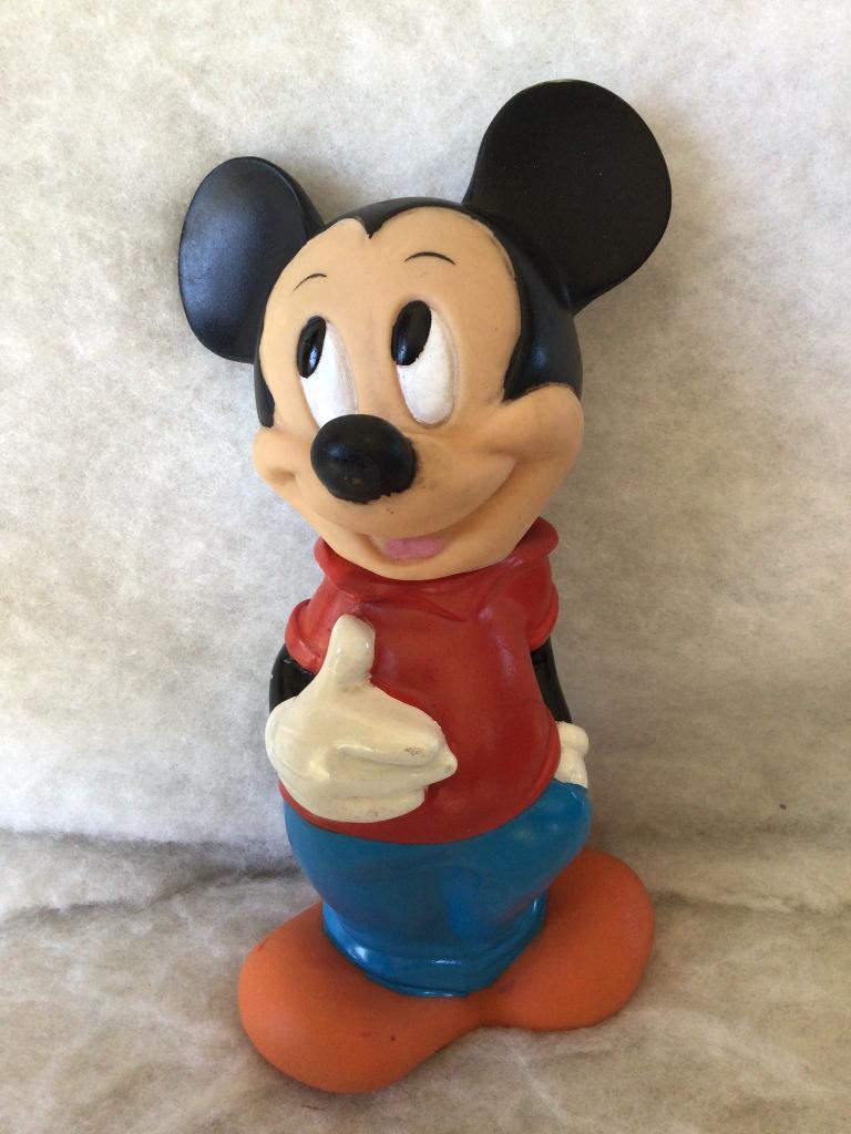 Vintage Mickey Mouse .Spaarpot. Illco toy, Ophalen of Verzenden, Mickey Mouse, Zo goed als nieuw, Beeldje of Figuurtje