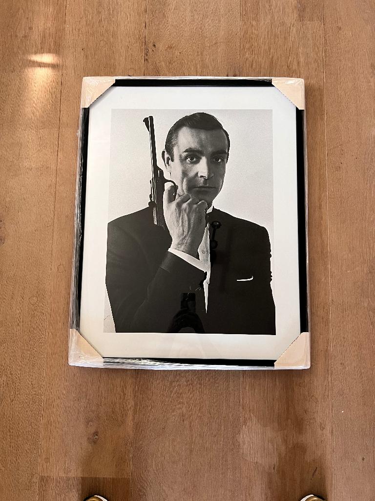 Lijst met filmposter James Bond, Verzamelen, Ophalen, Rechthoekig Staand, Met lijst, Nieuw