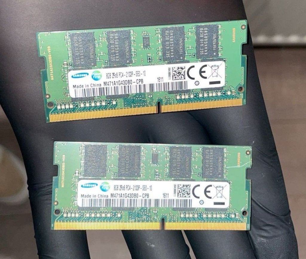 Samsung 8GB DDR4 RAM Geheugen (2 stuks), Verzenden, DDR4, 8 GB, Zo goed als nieuw