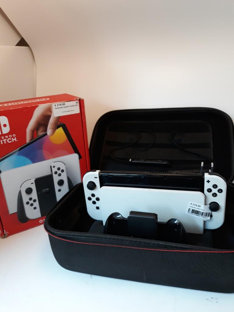 Nintendo switch OLED Wit, Ophalen, Zo goed als nieuw, Met 1 controller, Switch OLED