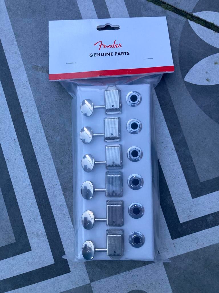 Fender classic gear tuners (sale on hold), Muziek en Instrumenten, Instrumenten | Onderdelen, Ophalen of Verzenden, Zo goed als nieuw