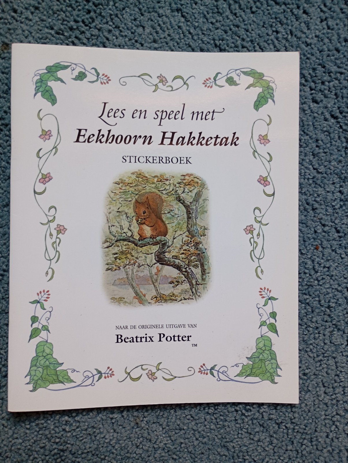 Sticker boek Beatrix Potter compleet, Ophalen of Verzenden, Zo goed als nieuw, Overige typen