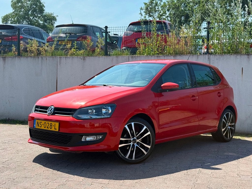 Volkswagen Polo 1.4-16V Highline/AUTOMAAT/LEDER/NAVI/PDC/CRU, Auto's, Volkswagen, Euro 5, Zwart, Bedrijf, 1000 kg