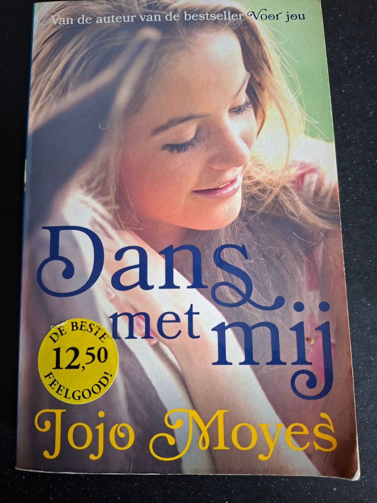 Jojo Moyes - Dans met mij, Ophalen of Verzenden, Zo goed als nieuw, Jojo Moyes