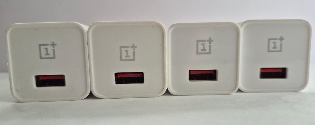 OnePlus Dash charger + cable (x4), Ophalen of Verzenden, Gebruikt, Overige merken