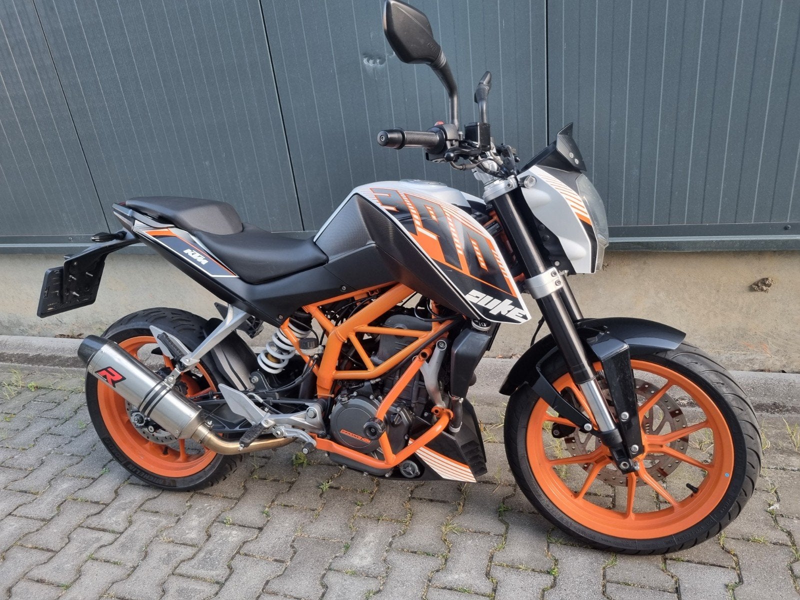 KTM Duke 390 ABS A2 + garantie & beurt, 390 cc, Bedrijf, Minimaal motorrijbewijs A2, 1 cilinder