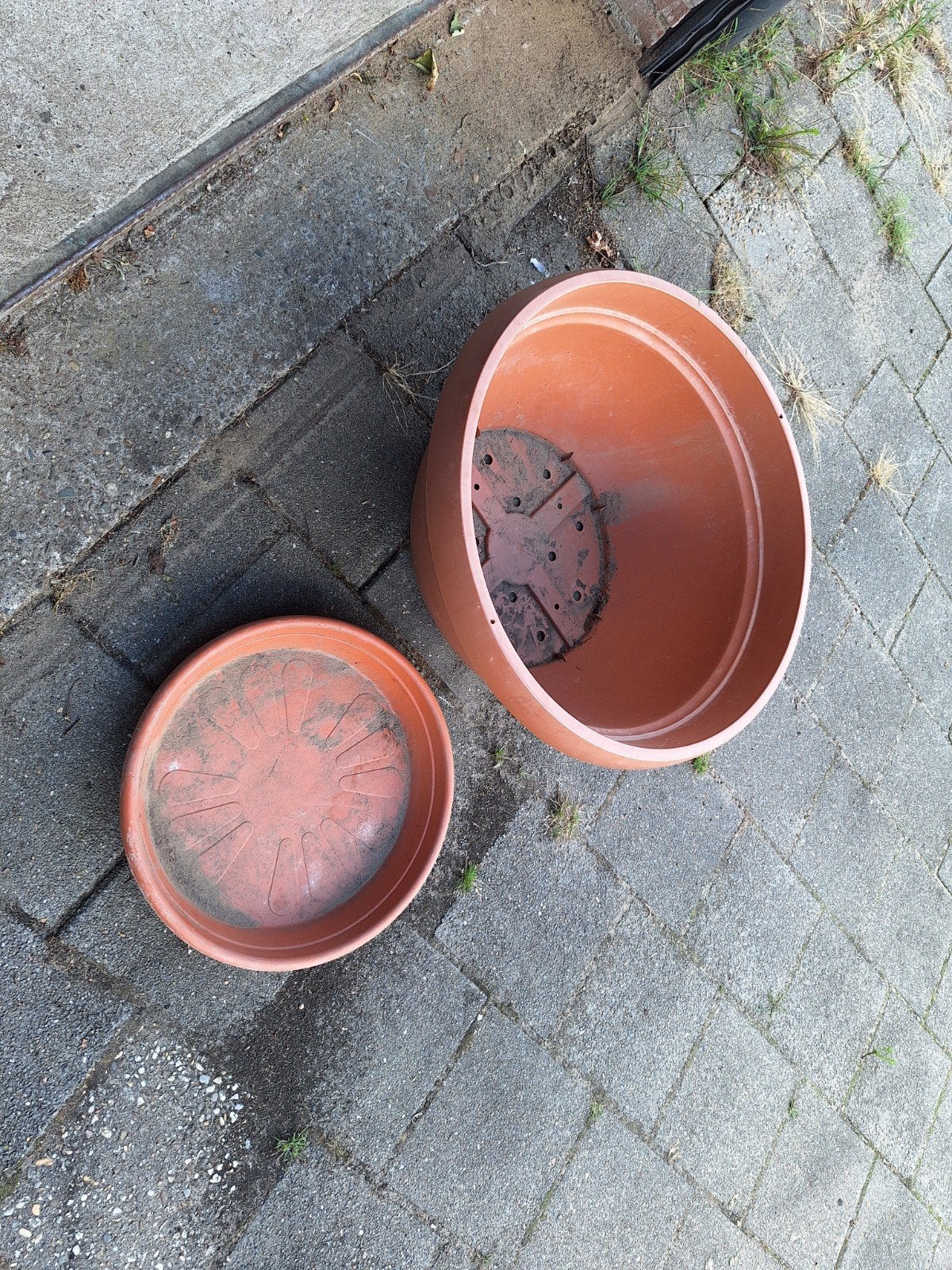 bloempot, Ophalen, Kunststof, Gebruikt, Rond