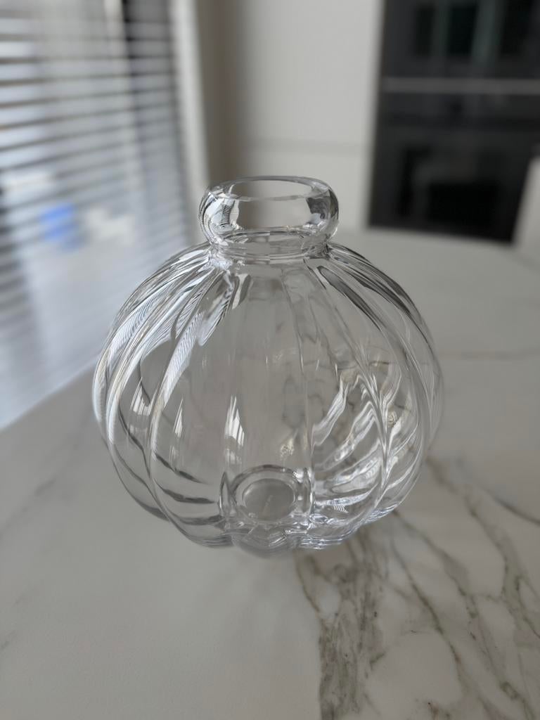 Louise Roe Balloon vaas 25 cm - Nieuw, Ophalen, Overige kleuren, Nieuw, Glas