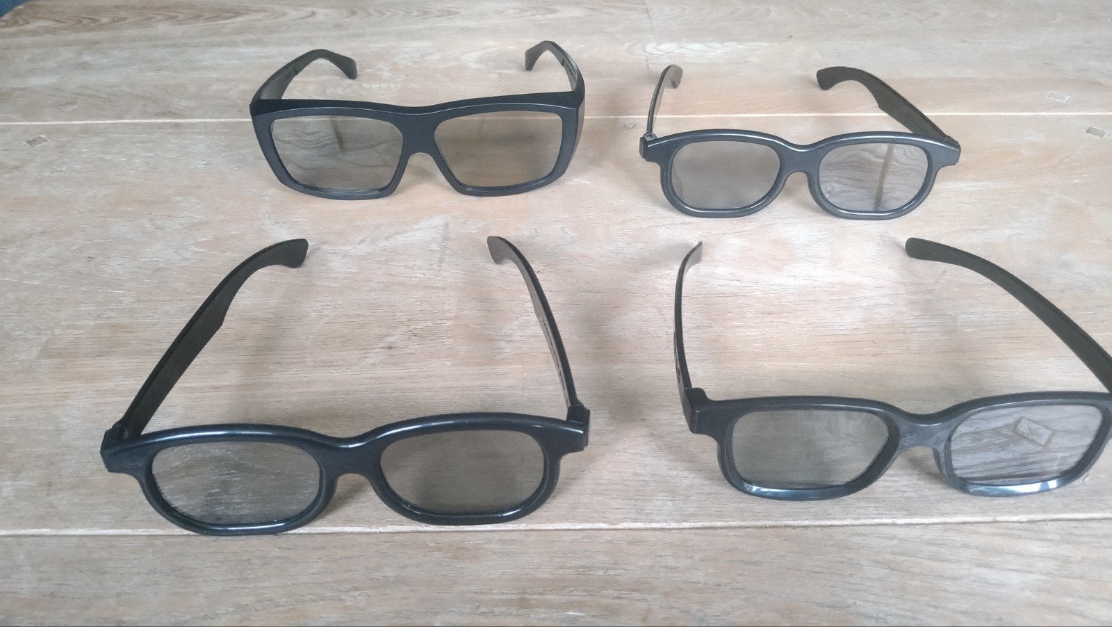 3D brillen IMAX, Ophalen of Verzenden, Zo goed als nieuw