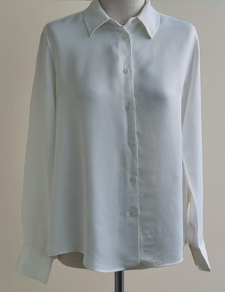 Zara roomwitte blouse mt. M, Maat 38/40 (M), Ophalen of Verzenden, Zo goed als nieuw, Wit