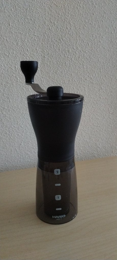 Hario Mini-Slim Koffiemolen, Witgoed en Apparatuur, Koffiemachine-accessoires, Ophalen of Verzenden, Zo goed als nieuw, Overige merken