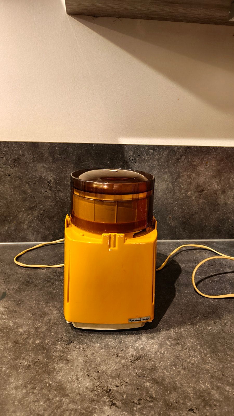 Vintage Moulinex Hakmolen - Retro Keukenhulp, Witgoed en Apparatuur, Minder dan 1 liter, Ophalen of Verzenden, Gebruikt, 1 snelheid