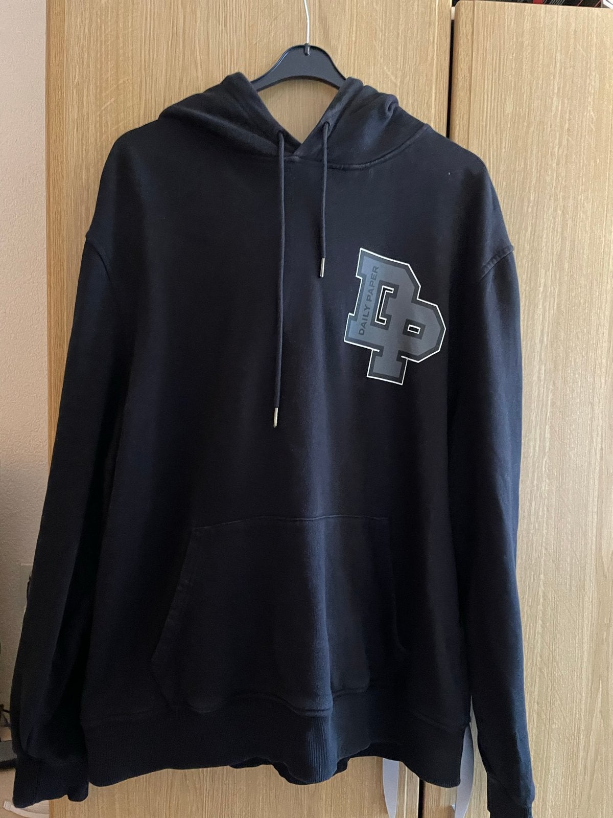 Daily Paper Heren Hoody Zwart Maat XXL - Zo goed als nieuw, Kleding | Heren, Ophalen of Verzenden, Zo goed als nieuw