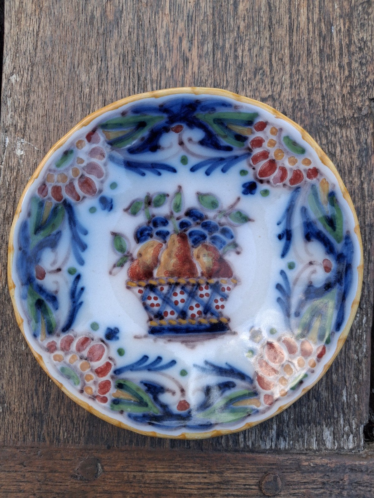 Antiek Makkum Wandbordje - Handgeschilderd Fruitschaal, Ophalen of Verzenden