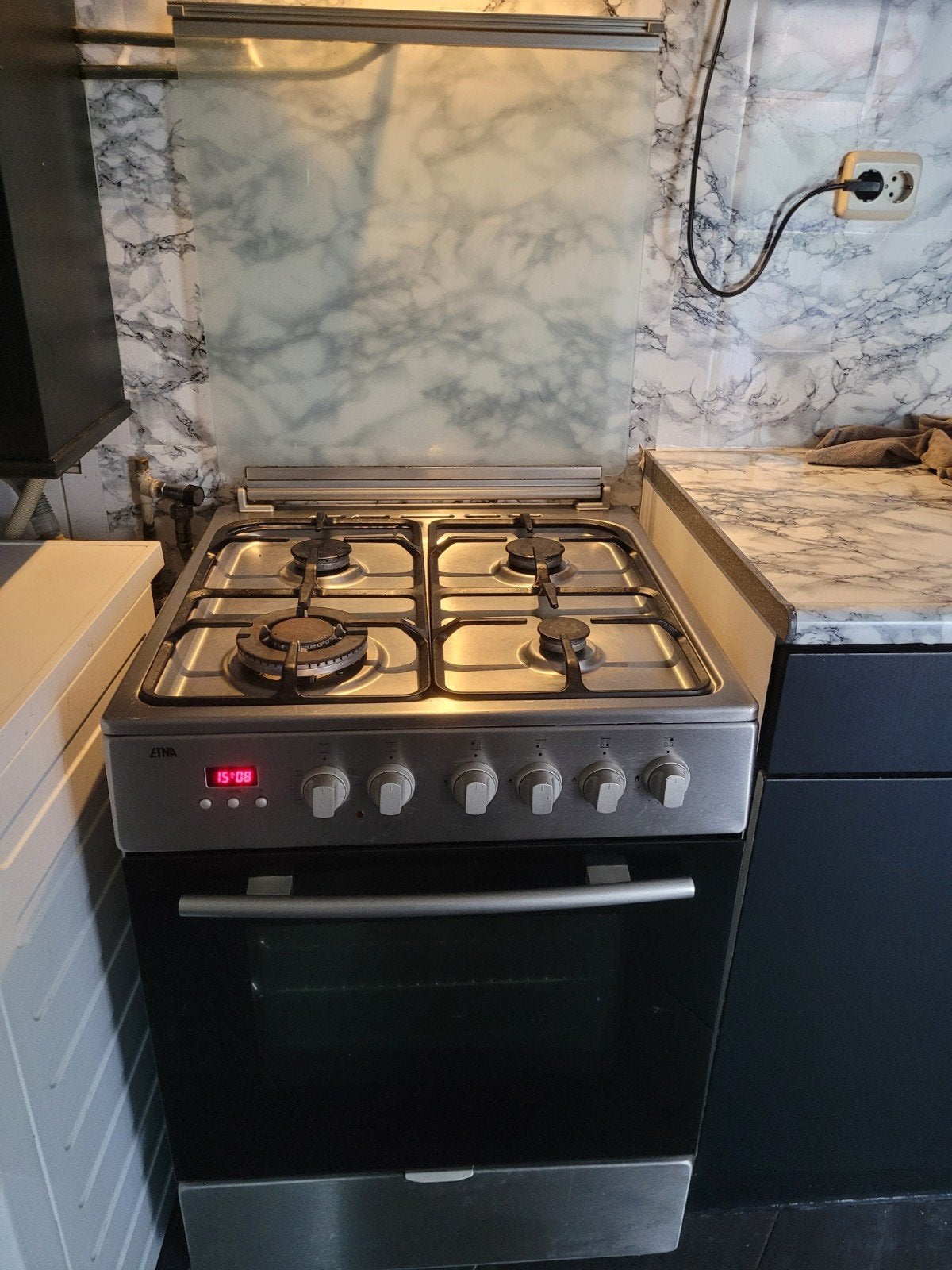ETNA Vrijstaand Gasfornuis met Oven - Zo goed als nieuw, Witgoed en Apparatuur, Fornuizen, Ophalen, 60 cm of meer, 4 kookzones