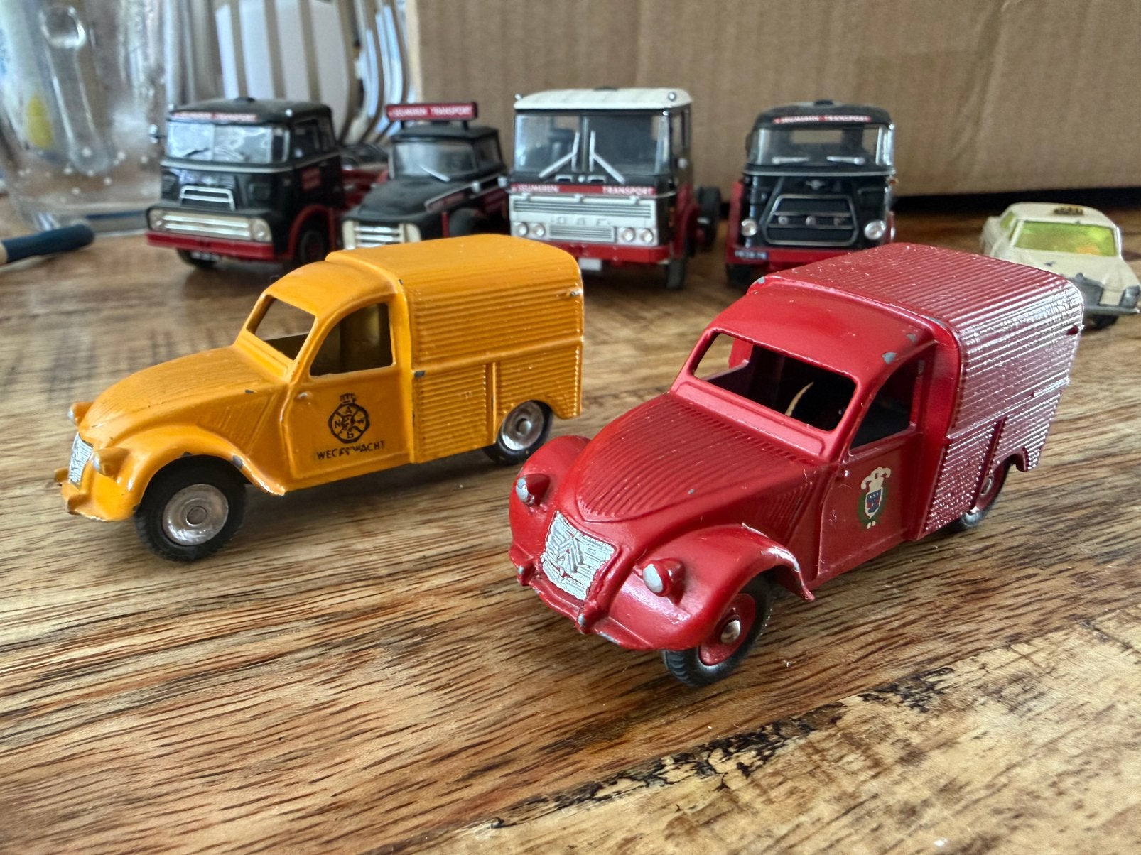 2 citroen 2cv dinky toys 25D made in france anwb / pompiers, Dinkytoys, Auto, Citroen, Dinky Toys