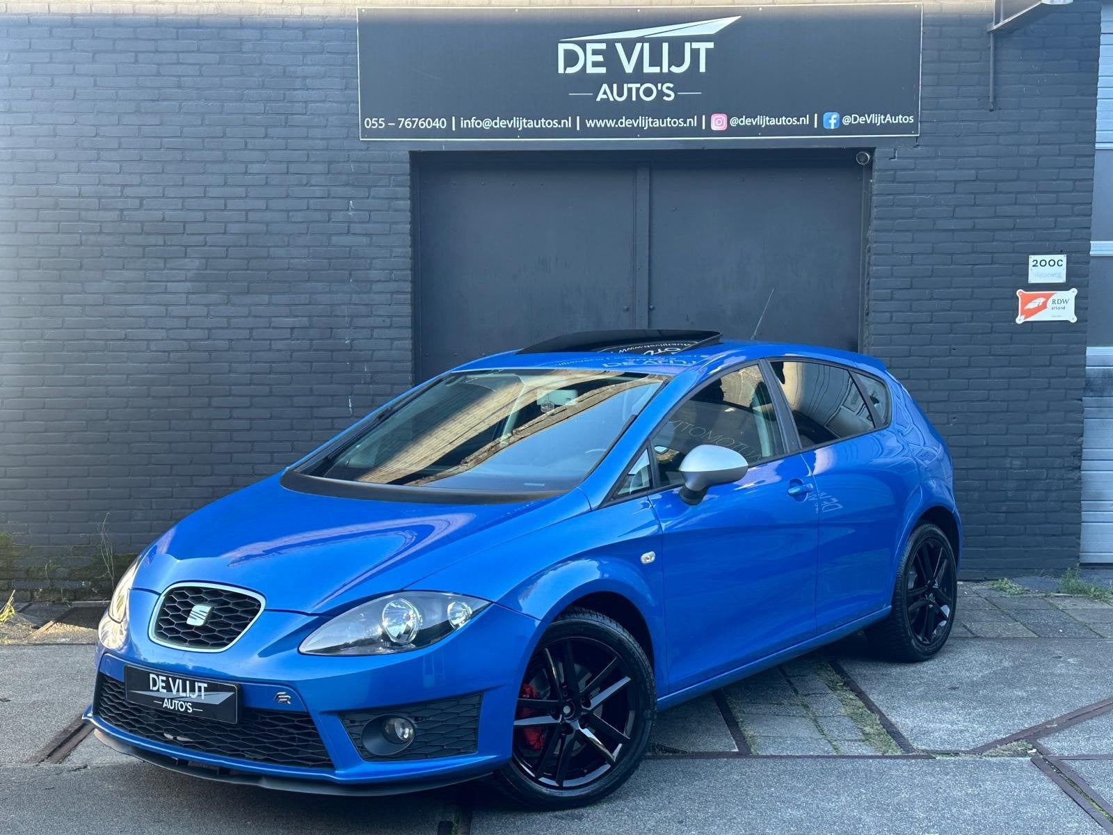 Seat LEON 1.4 TSI 125PK! FR | Schuifdak | Navi Carplay | Air, Euro 5, Gebruikt, Zwart, 4 cilinders