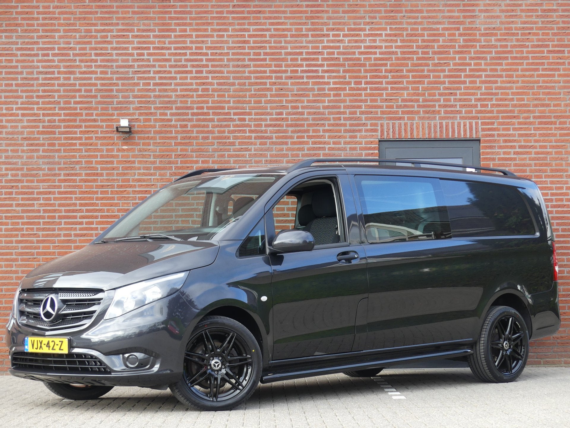 Mercedes-Benz Vito 114 CDI Extra Lang 4X4 Dubbel Cabine Trek, Auto's, Bestelauto's, Automaat, Gebruikt, Euro 6, 4 cilinders